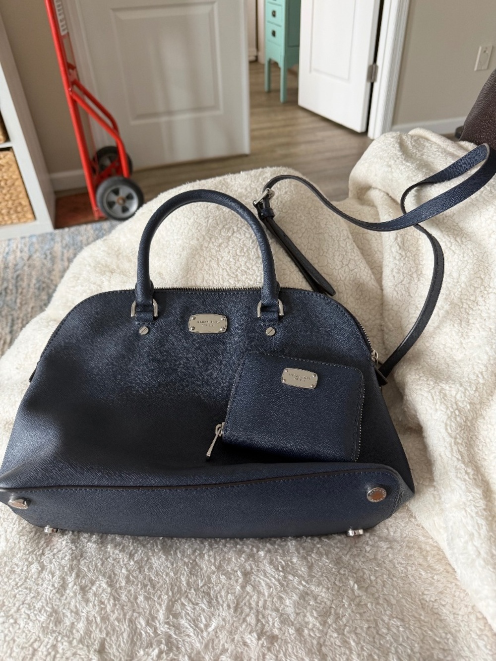 Handbag